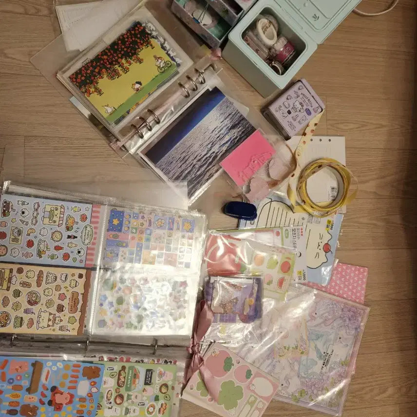 [BUNJANG] DIY Deco Supplies Set (Stickers, Masking Tape, Notepaper, Postcards, Hole Punch) / 다꾸 용품 세트 (스티커, 마스킹 테이프, 편지지, 엽서, 타공기 포함)