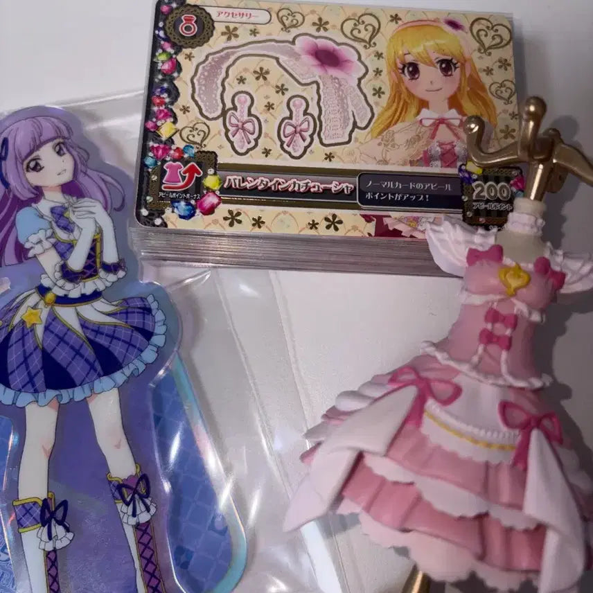 [BUNJANG] Aikatsu! Aikatsu! Stars! Japanese Version Trading Card Bundle (31 cards) / 아이카츠 아이엠스타 벽돌 일판 위주 31장 일괄 대량 판매+ 스미레 아크릴+ 오키 토르소
