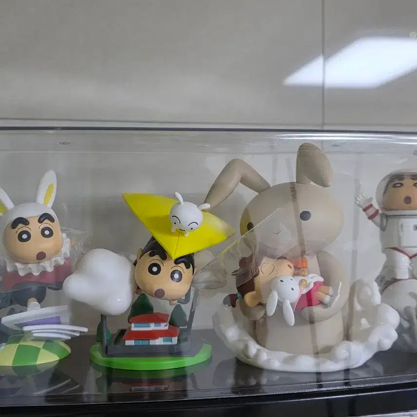 [BUNJANG] Crayon Shin-chan 4-Figure Bundle Set / 짱구는못말려 피규어 4종 일괄판매