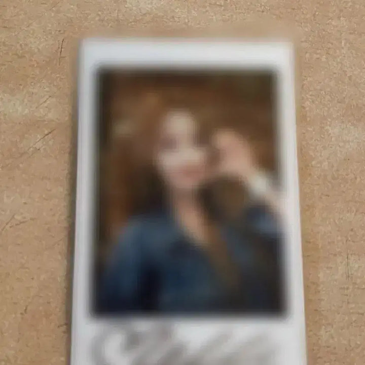 [BUNJANG] IVE Bell Fan Sign Polaroid / 벨 폴라로이드 양도합니다