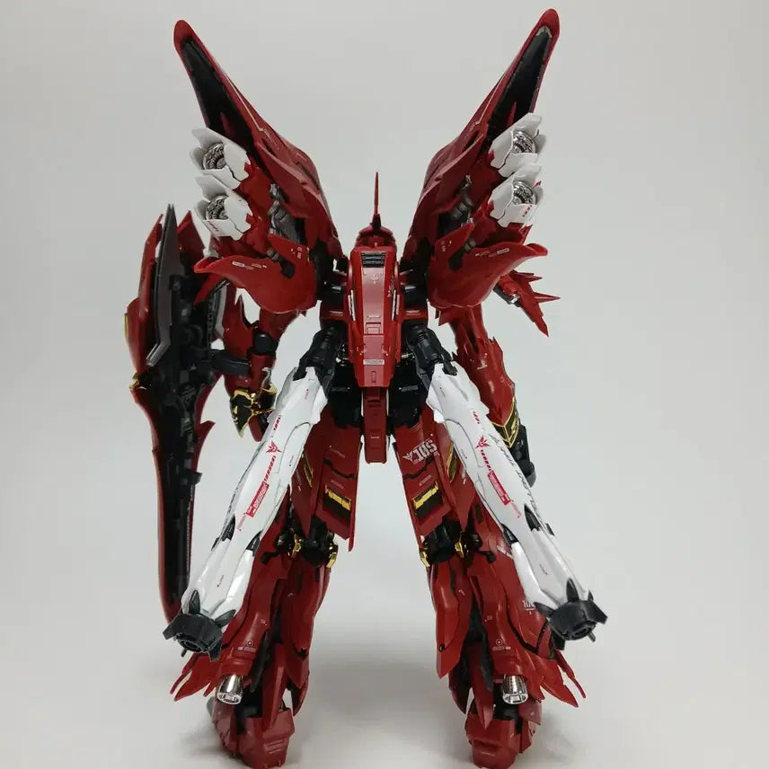 [BUNJANG] HyeSung 1/100 Sinanju Plastic Model Kit - Assembled / 혜성 1/100 시난주 프라모델 조립완성품