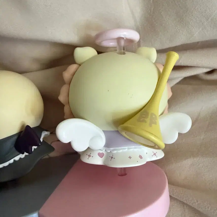 [BUNJANG] Chiikawa Angel/Devil Usagi &amp; Shisa Figure Bundle Set / 치이카와 천사악마 피규어 우사기 시사 일괄