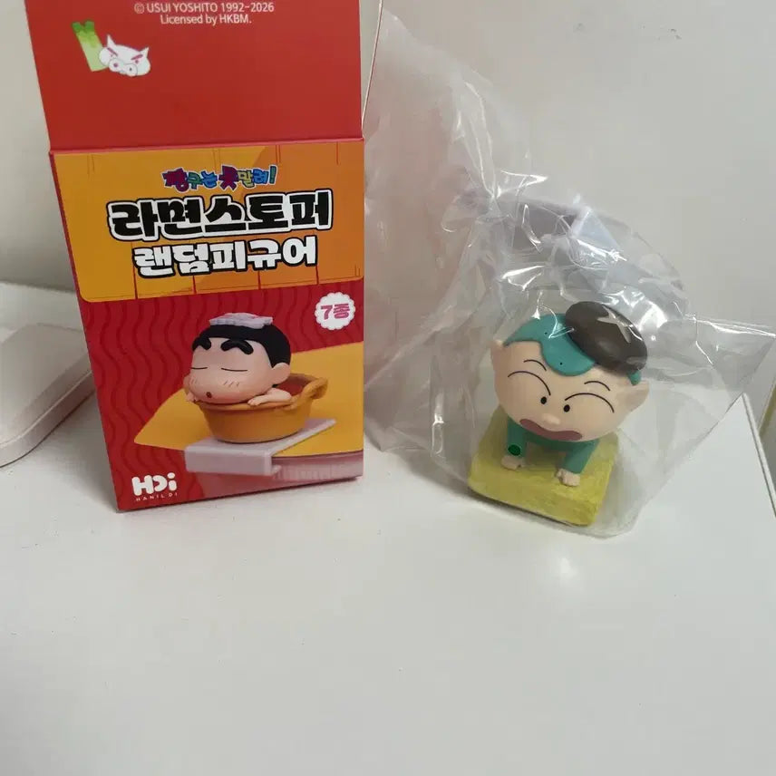 [BUNJANG] Crayon Shin-chan Ramen Stopper Random Figure - Hoon / 짱구 라면스토퍼 랜덤피규어 훈이(새상품)
