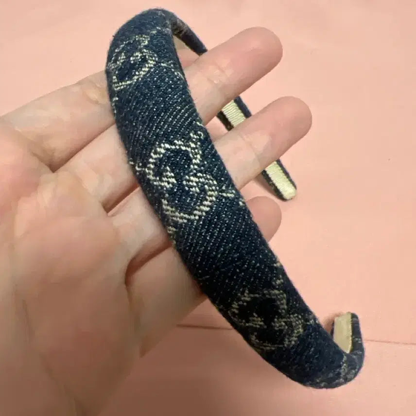 [BUNJANG] Gucci Denim GG Logo Headband / 뉴진스민지착용 구찌 헤어밴드 머리띠