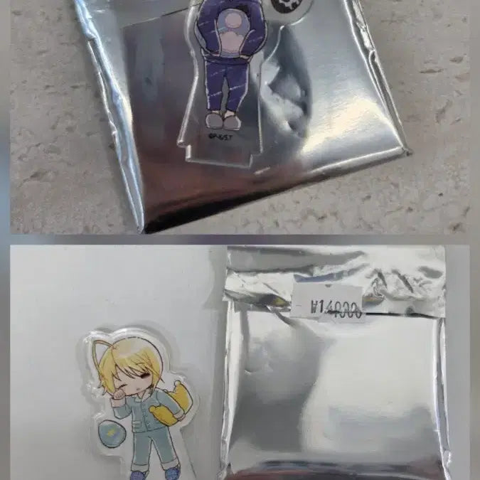 [BUNJANG] Super Rob-Bot Action Character Change Rui Pajamas Acrylic Stand / 캐캐체 캐릭캐릭체인지 루이 토마 아크릴 공식 일괄 굿즈