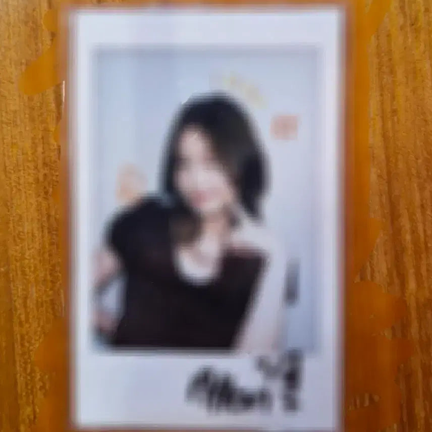 [BUNJANG] CRAZY ANGEL Ah-Eon Autographed Polaroid / 크레이즈엔젤 아언 싸인 폴라 양도
