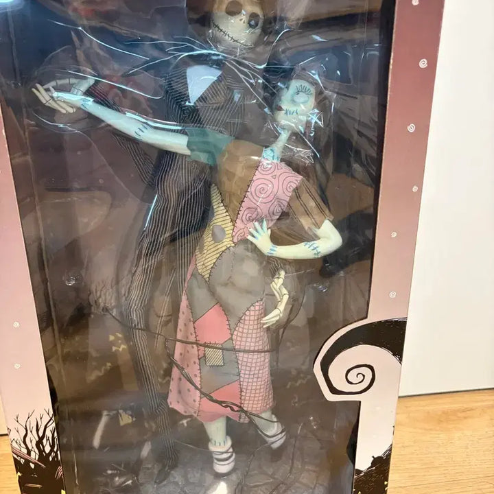 [BUNJANG] Jun Planning Nightmare Before Christmas Jack &amp; Sally Statue / 새상품 크리스마스의 악몽 피규어 준플래닝