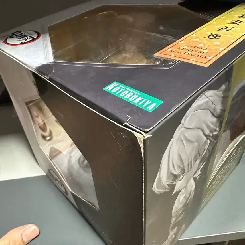 [BUNJANG] Kotobukiya Zenitsu Sealed Figure (Minor Box Damage) / (미개봉 박스 살짝 아픔!!)코토부키야 젠이츠 특전x