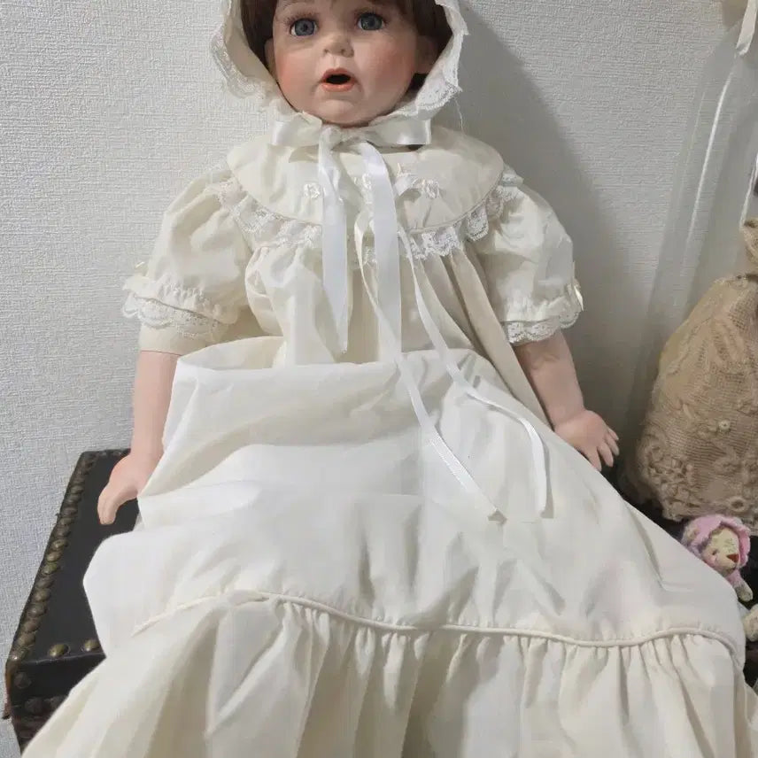[BUNJANG] Vintage Porcelain Doll Soft Body Artist Doll 53cm / 포린돌 인형