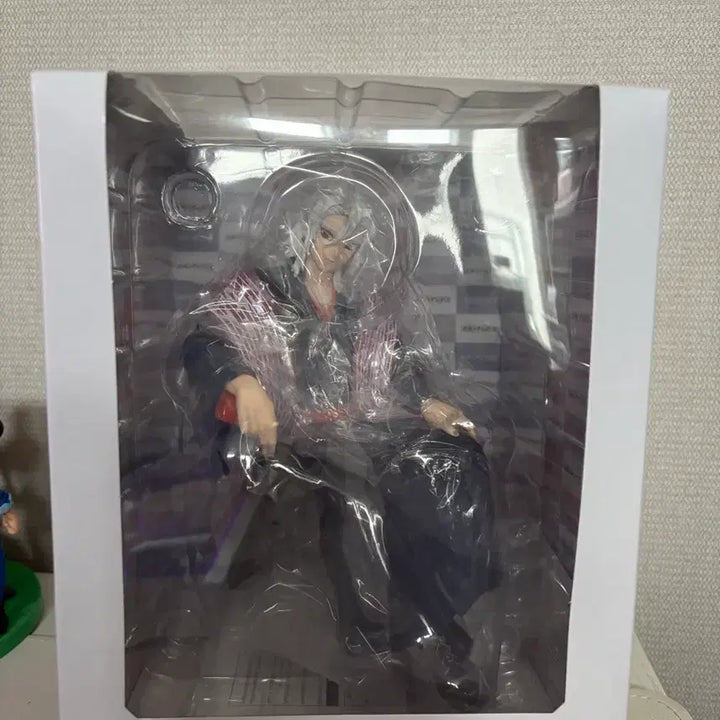 [BUNJANG] Aniplex Demon Slayer Tengen Uzui Figure / 애니플렉스 귀멸의 칼날 우즈이 텐겐 피규어