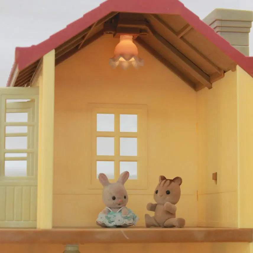 [BUNJANG] Sylvanian Families Light-Up Victorian House (Discontinued) / 실바니안 패밀리 불이들어오는 2층집 단종 하우스 조명정상