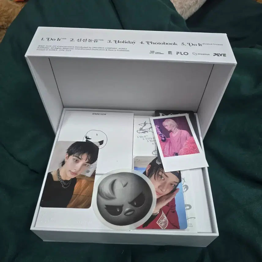 [BUNJANG] Stray Kids Felix Do It Bluetooth Speaker (Includes Photocard) / Do It 스키주 블루투스 스피커 앨범 뽁아리 필릭스 (+포카포함)