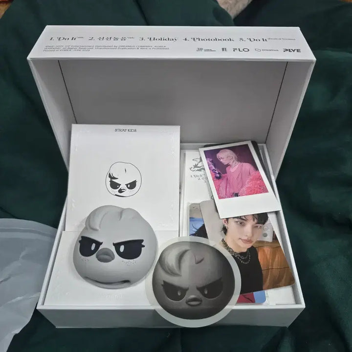 [BUNJANG] Stray Kids Felix Do It Bluetooth Speaker (Includes Photocard) / Do It 스키주 블루투스 스피커 앨범 뽁아리 필릭스 (+포카포함)