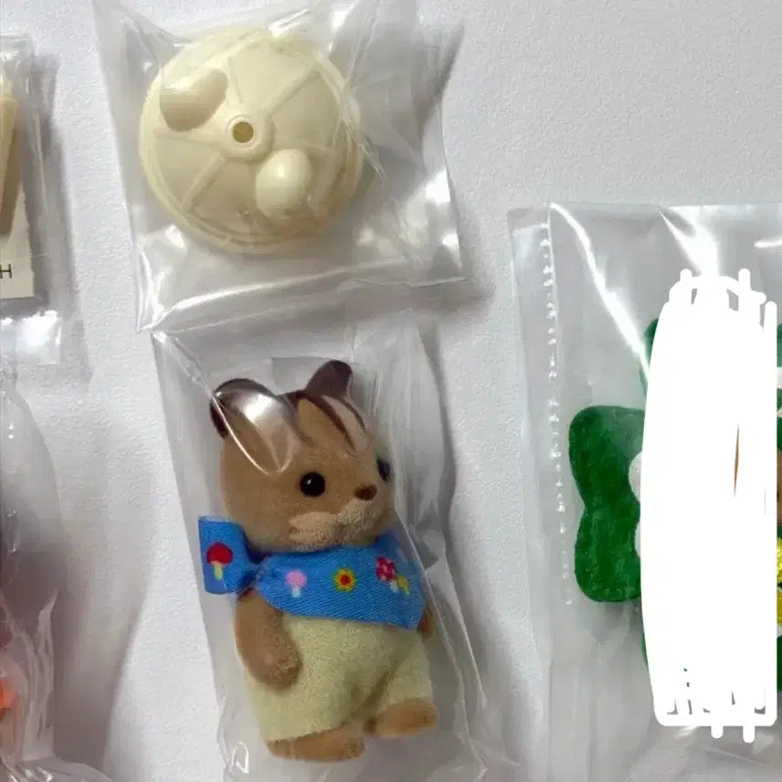 [BUNJANG] Sylvanian Families Secret Forest F Prize Kuji Blind Bag Squirrel / 실바니안 비밀의숲 F상 쿠지 블라인드백 다람쥐
