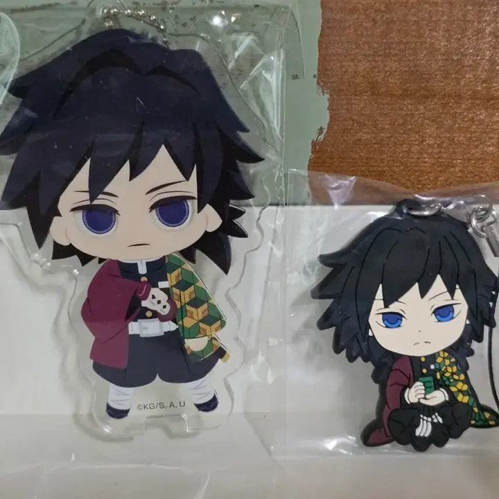 [BUNJANG] Demon Slayer Giyu Tomioka Acrylic Keychain &amp; Rubber Strap / 귀멸의 칼날 기유 아크릴 키링 &amp; 고무 스트랩