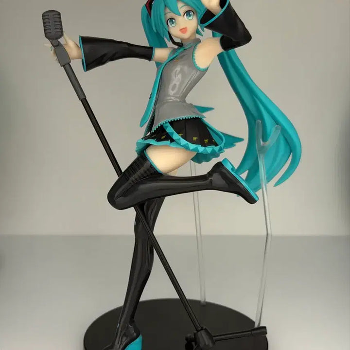 [BUNJANG] Hatsune Miku Sega Luminasta 15th Anniversary Figure / 하츠네 미쿠 세가 루미나스타 15주년 피규어