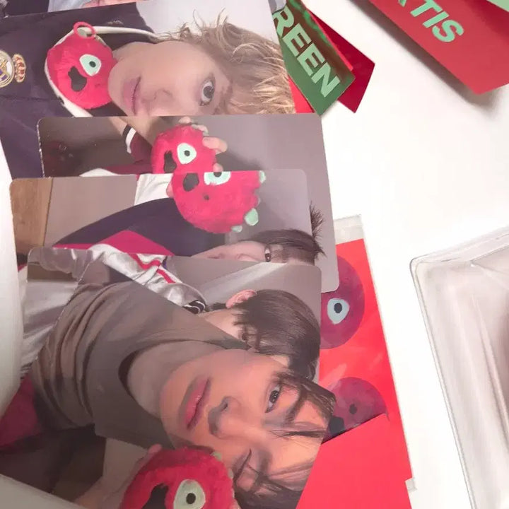 [BUNJANG] ONEUS Cortez Red Version Photocard / 코르티스볼 레드레드 버전 양도 포카