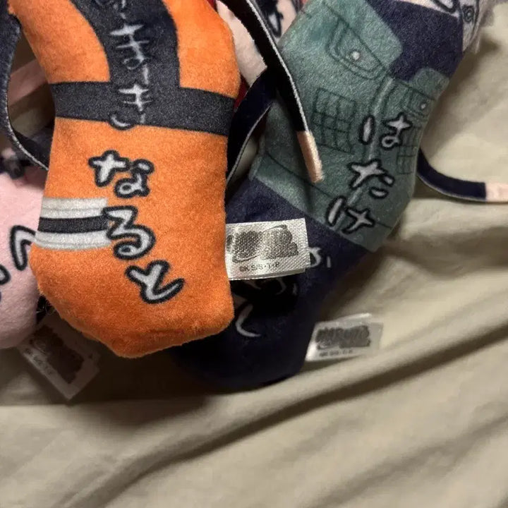 [BUNJANG] Naruto Twisted Associates Plush Keychains (5 Set) / [5종 세트] 나루토 뒤틀린녀석들 인형 키링/ 나루토사스케사쿠라카카시가아라 가챠쿠지피규어메지루시카드