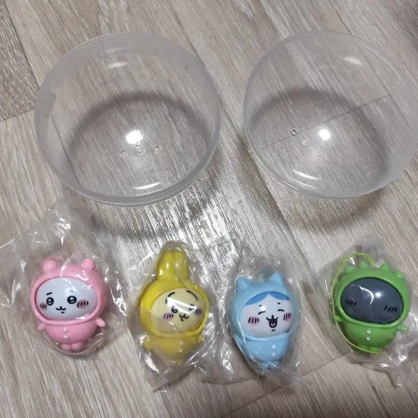 [BUNJANG] Chiikawa Pajama Mascot Gacha Figures Set of 4 / 일본 치이카와 먼작귀 파자마 마스코트 가챠 피규어 4종