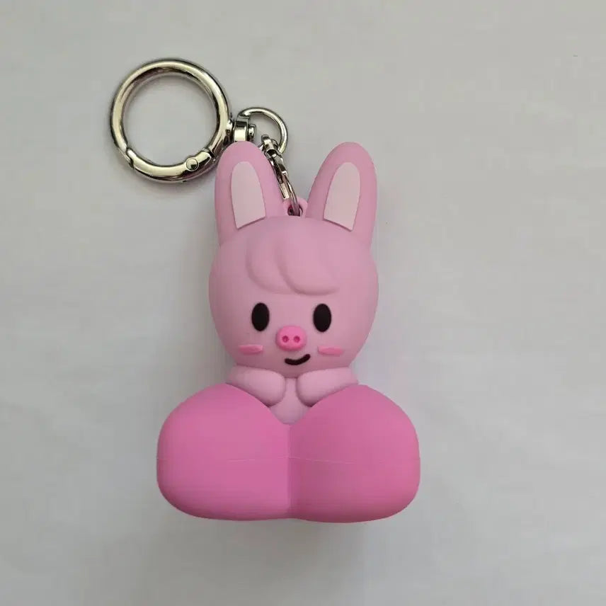 [BUNJANG] Stray Kids Changbin Dwaekki Clicker Keychain Run2U MD / 스키즈 돼끼 클리커 키링 스키주 창빈 런잇 md