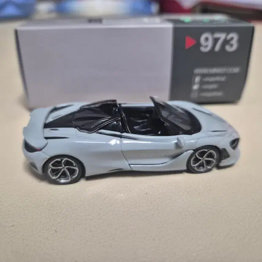[BUNJANG] Minini GT McLaren 750 Spider 973 Light Grey / 미니지티 맥라렌 750 스파이더 973 라이트그레이