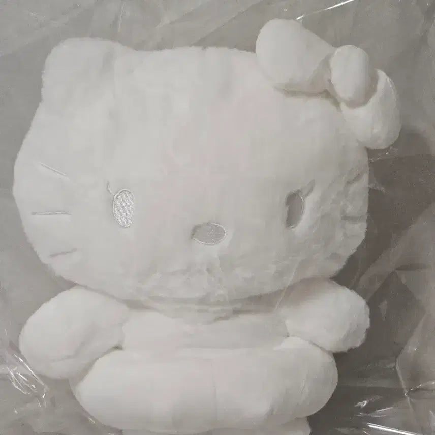 [BUNJANG] Jisoo Kitty Doll 38cm White / 지수키티인형38cm 화이트