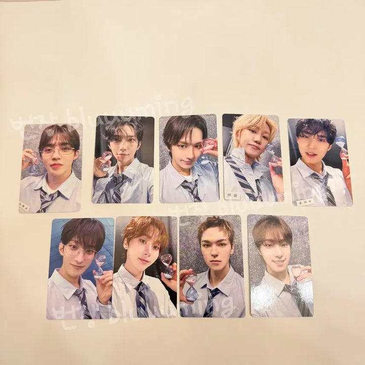 [BUNJANG] SEVENTEEN Japan Fanmeeting Yakusoku Lucky Draw Bundle Set (Weverse + Universal) / 세븐틴 일본 팬미팅 Yakusoku 럭드 일괄 (위버스+유니버셜)