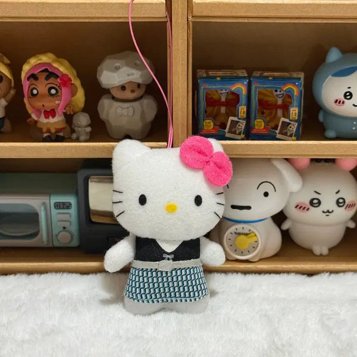 [BUNJANG] Sanrio 2005 Classic Kitty Mini Doll Keychain / 고전키티 05년 초소형 키티 인형 키링