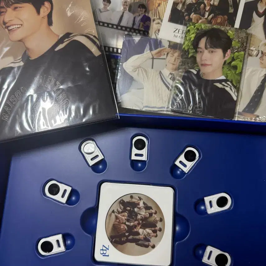 [BUNJANG] ZEROBASEONE Zerose 1st Fanclub Fan Kit Photocard Bundle / 제로베이스원 제로즈 1기 팬클럽 팬키트 단순개봉