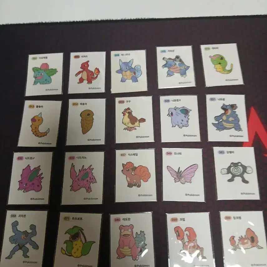[BUNJANG] Pokemon Stickers 1st &amp; 2nd Gen Artwork Bundle Set (64 pcs) / 포켓몬띠부씰 3자리 1세대 2세대 아트웍 일괄 팔아요