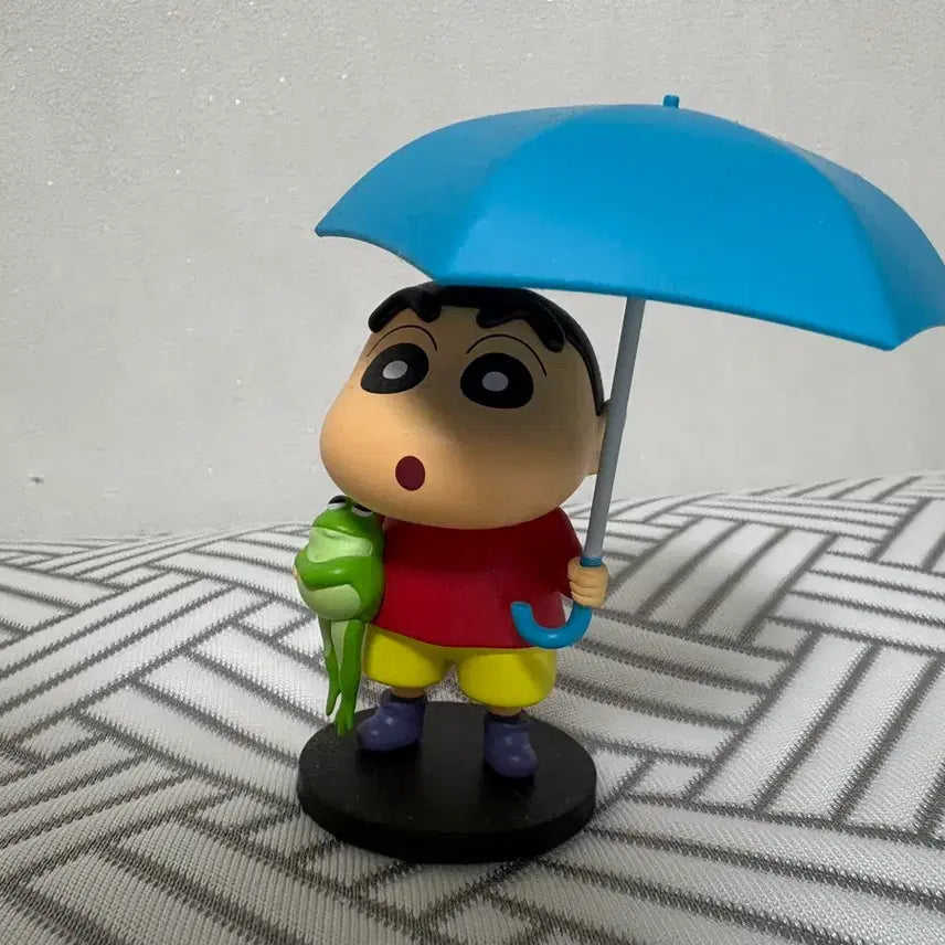 [BUNJANG] 52TOYS Crayon Shin-chan Daily Series Vol. 3 Umbrella Shin-chan Figure / 52toys 짱구 데일리 시리즈 일상3탄 우산짱구 피규어