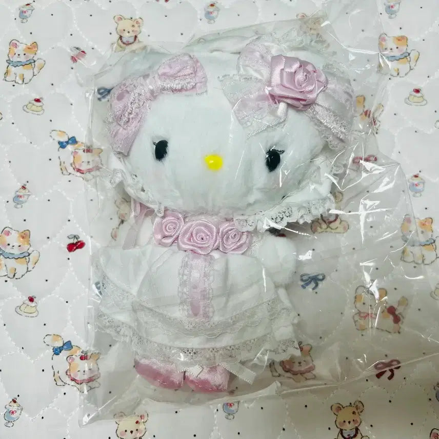 [BUNJANG] Sanrio Hello Kitty White Frill Mascot / 화이트프릴 키티 마스코트 판매합니다