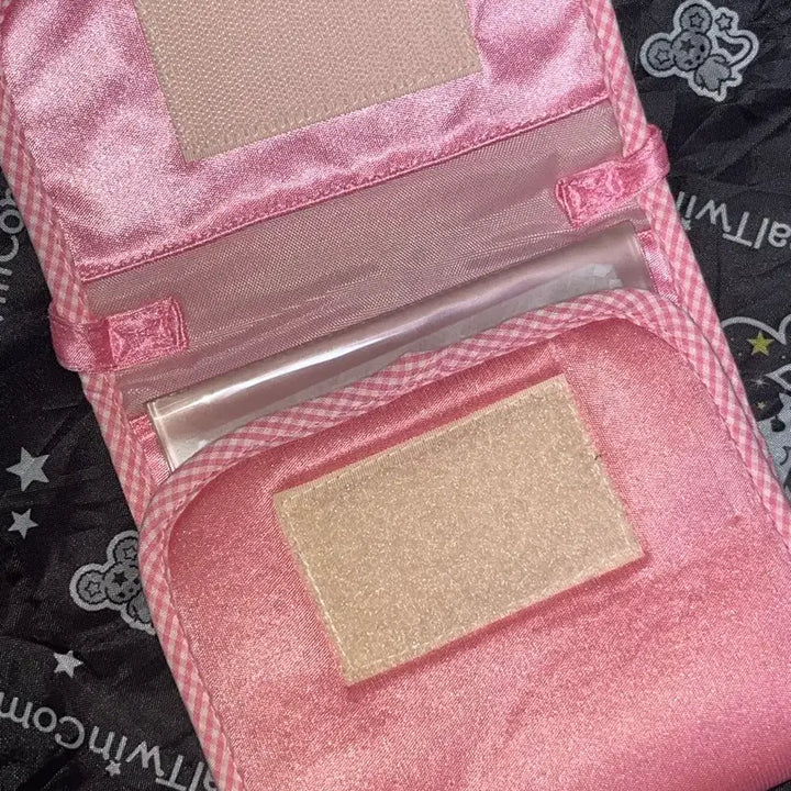 [BUNJANG] Sanrio Classic Strawberry Kitty CD Pouch Storage Case / [유일매물]산리오 고전키티 딸기키티 CD 파우치 보관함 수납함 핑크 헬로키티