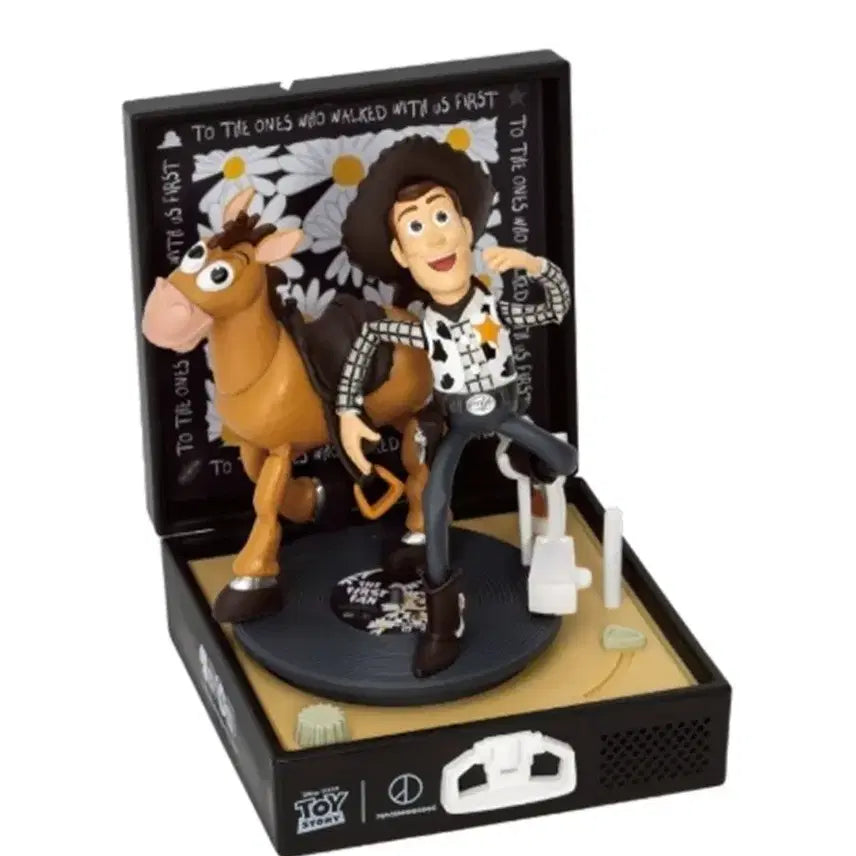 [BUNJANG] Toy Story x PeaceMinusOne The First Man Figure Set / 새상품 토이스토리 피스마이너스원 더 퍼스트 맨 피규어