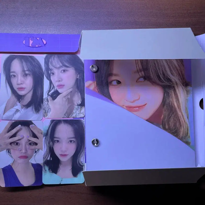 [BUNJANG] Kim Se-jeong Mini Album Vol. 2 (Photocards Included) / 김세정 미니2집 앨범(포카 포함)