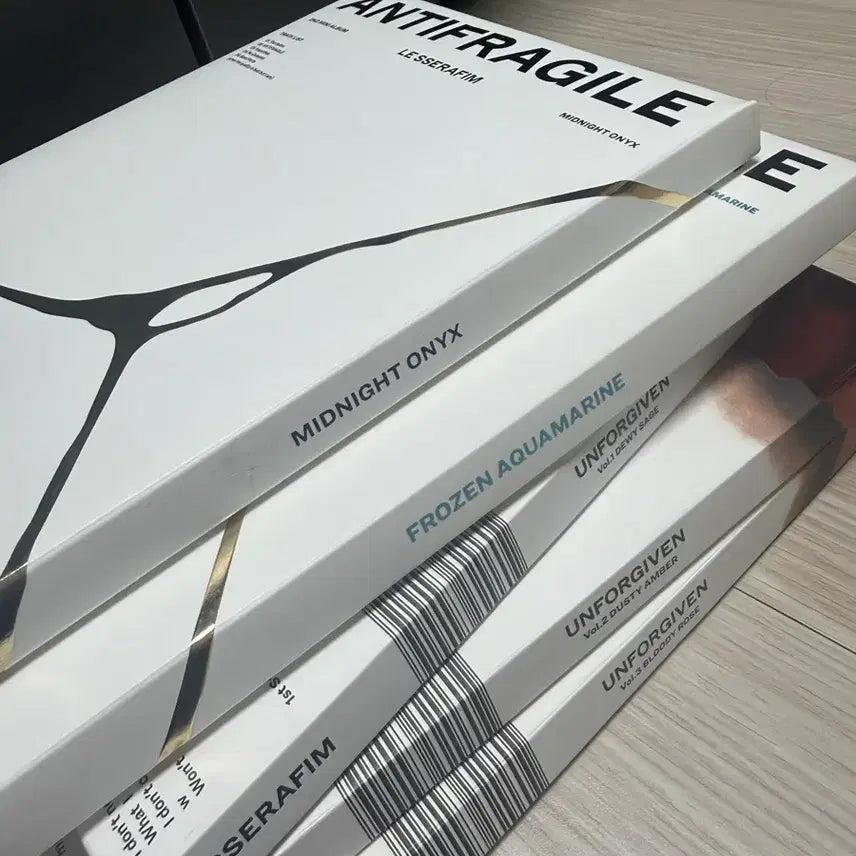 [BUNJANG] Le Sserafim Unsealed Album / 르세라핌 개봉앨범