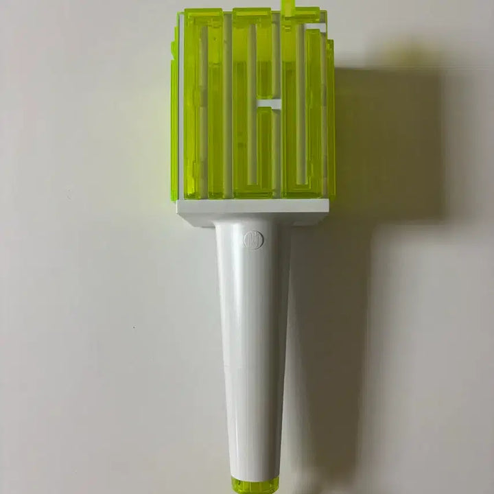 [BUNJANG] NCT Wish "Moomoongbong" (Official Lightstick) - Used / 믐뭔봄 구믐 양도 엔시티 응원봉 위시 127 드림