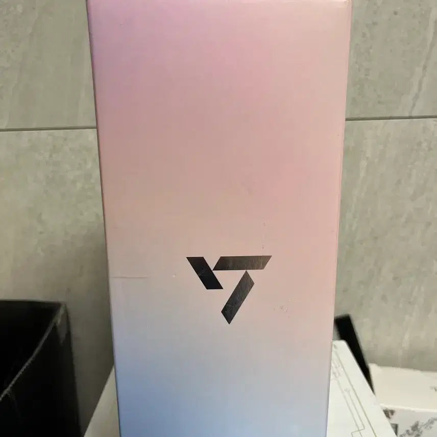 [BUNJANG] SEVENTEEN Official Lightstick ver.3 Carat Bong (Unused) / 세븐틴 공식 응원봉 ver.3 캐럿봉 (미사용)