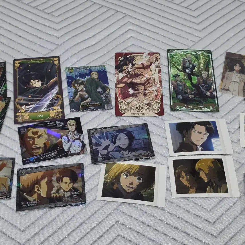 [BUNJANG] Attack on Titan Trading Card Bundle - Levi, Eren, Erwin / 진격의 거인 공식 트레이딩 카드 일괄 리바이 에렌 엘빈
