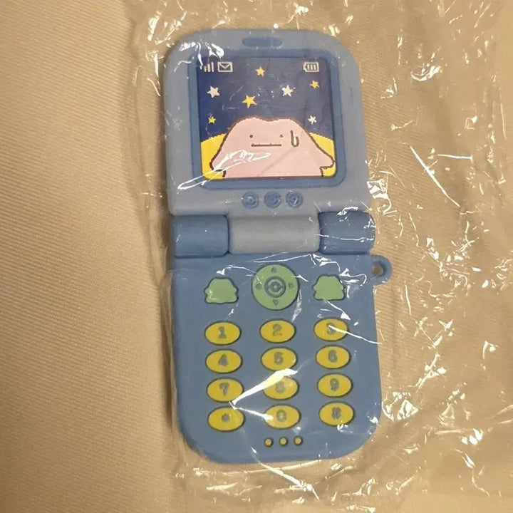 [BUNJANG] Pokemon Ditto Feature Phone Magnet Gachapon / 포켓몬스터 메타몽 캡슐팩토리 따라가는 중
