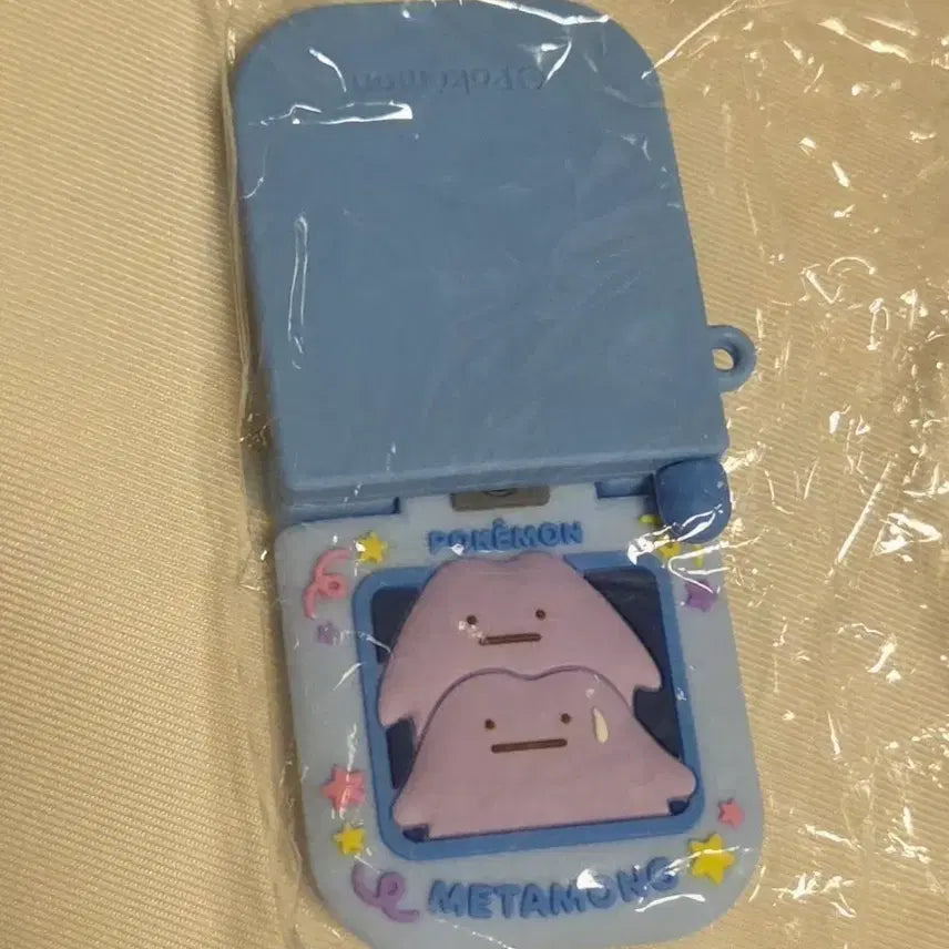 [BUNJANG] Pokemon Ditto Feature Phone Magnet Gachapon / 포켓몬스터 메타몽 캡슐팩토리 따라가는 중