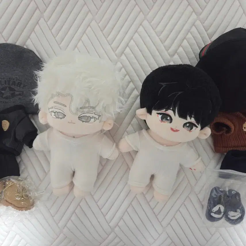 [BUNJANG] Ares Hato Unspecified 20cm Doll Bundle Set / 무속성 솜인형 아레스 하토 팝니다