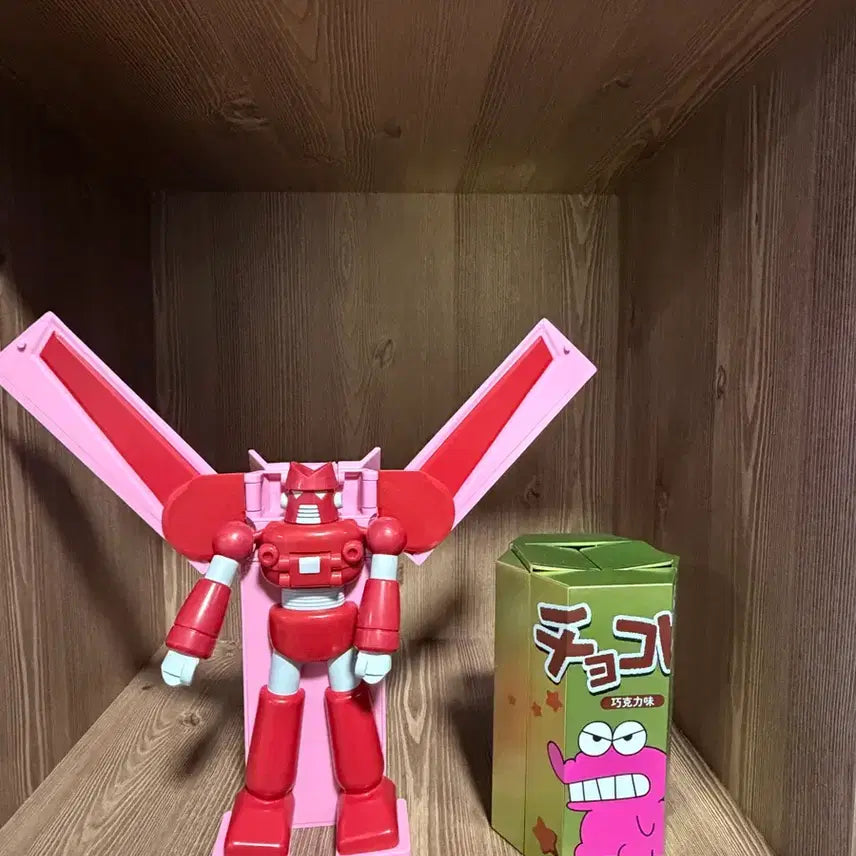 [BUNJANG] Crayon Shin-chan Transformation Choco-bi Gundam Figure (China Exclusive) / 짱구 중국한정 변신 초코비건담 피규어입니다.