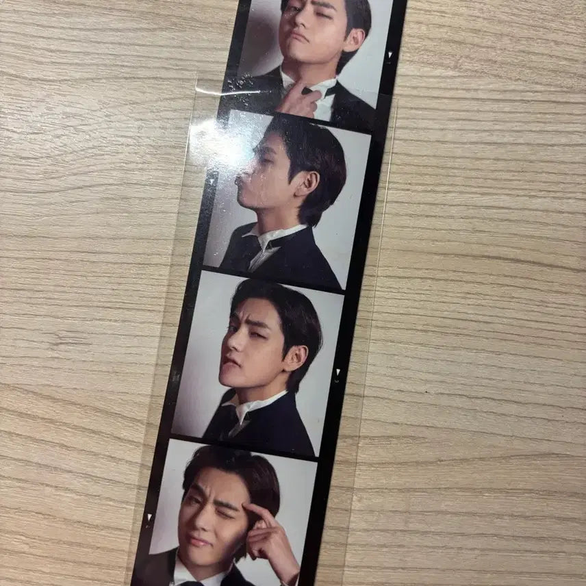 [BUNJANG] BTS V (Kim Taehyung) The Fact China Four-Cut Photo Set (Unsealed Album Included) / BTS 더팩트 차이나 네컷 사진 뷔 김태형 +개봉앨범