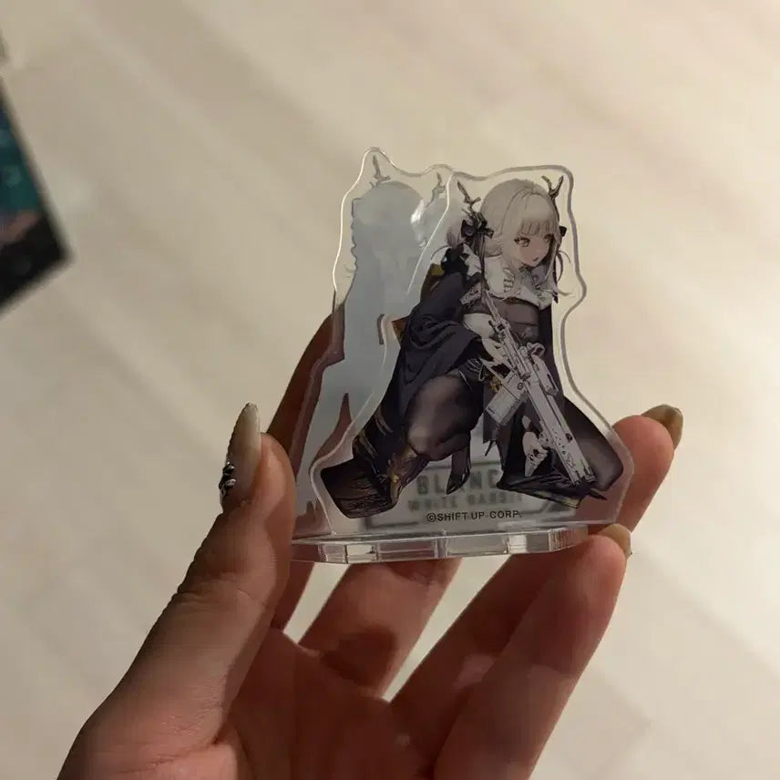 [BUNJANG] Nisekoi Chitoge Kirisaki White Rabbit Acrylic Stand / 니케 블랑 백묘 화이트래빗 아크릴 스탠드