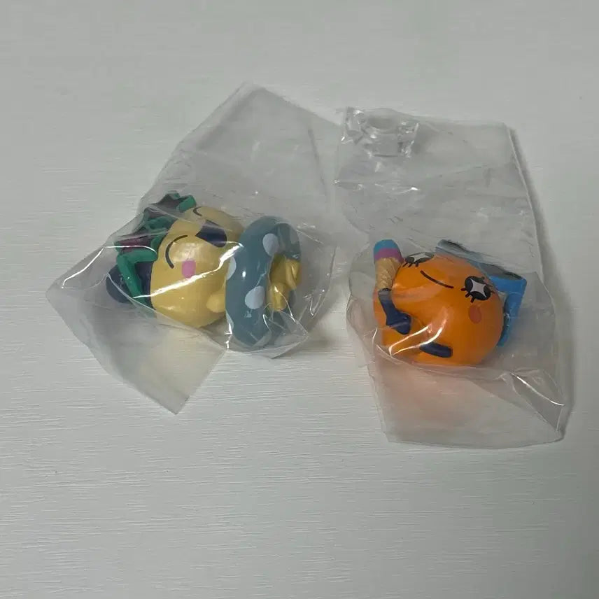 [BUNJANG] Tamagotchi Vacation Gacha Mametchi &amp; Memetchi Bundle Set / 다마고치 바캉스 가챠 마메치 메메치 일괄