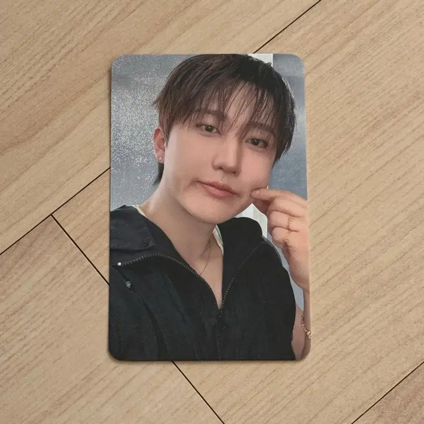 [BUNJANG] Stray Kids Changbin RUNEST TOUR SEOUL Lucky Draw Photocard / 창빈 런잇 서울 온라인 4만원 특전 포카