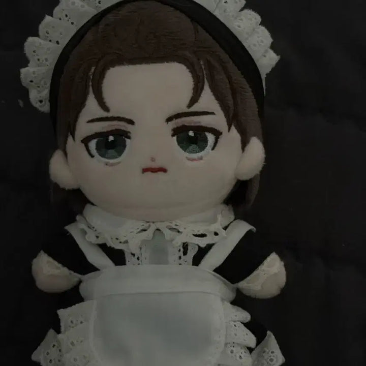 [BUNJANG] Eren 15cm Cotton Doll (Bbojjjak Byungdan) Maid Outfit Set / 에렌 15깅 솜인형 (뽀쨕병단) 팝니당