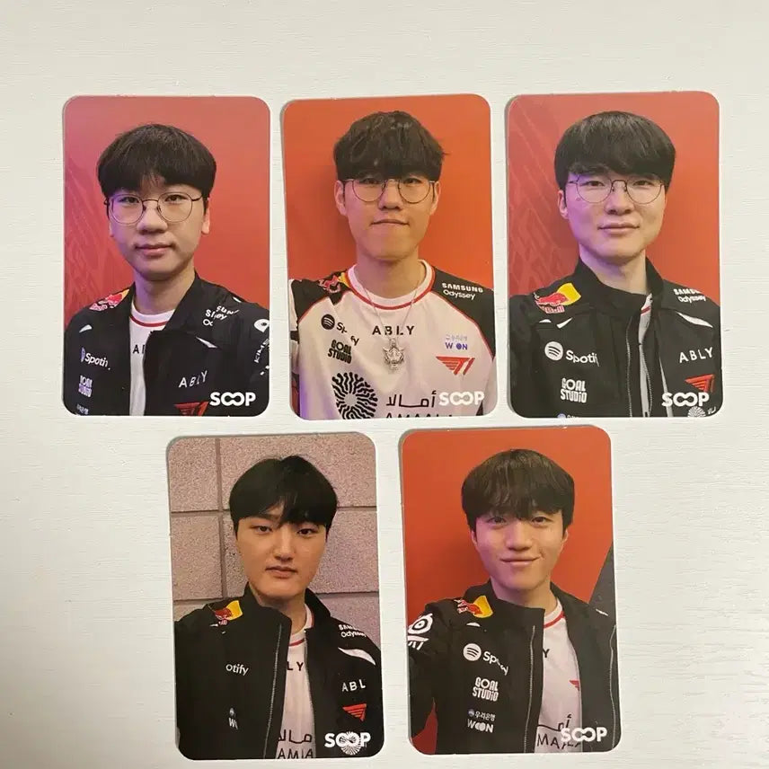 [BUNJANG] T1 Bundle Set Photocard (Includes T1 Fan) / 티원 t1 포토카드 일괄 판매 (티원 부채 포함)