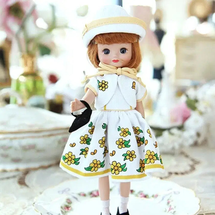 [BUNJANG] Vintage Robert Tonner Betsy McCall Doll / 빈티지 Robert Tonner 베스티 맥콜걸 Doll